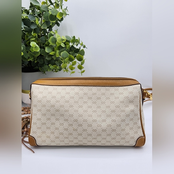 🔥Authentic vintage Gucci micro GG🔥 - Picture 9 of 16